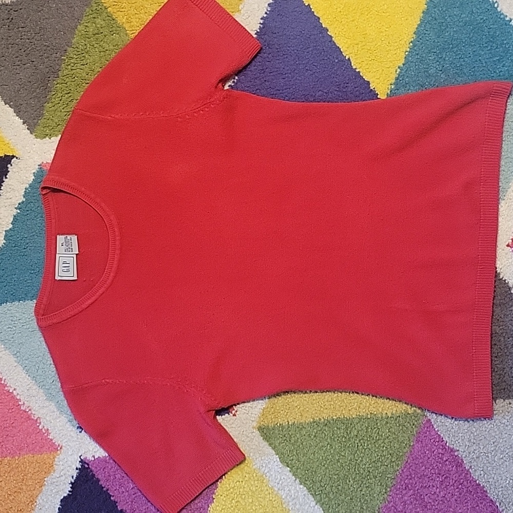GAP Red Cashmere Short Sleeve Sweater